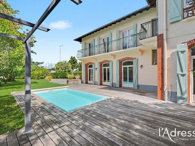 Exclusivité l'Adresse Maison Toulousaine T5 de 160m² avec Piscine sur un Terrain de 650m²