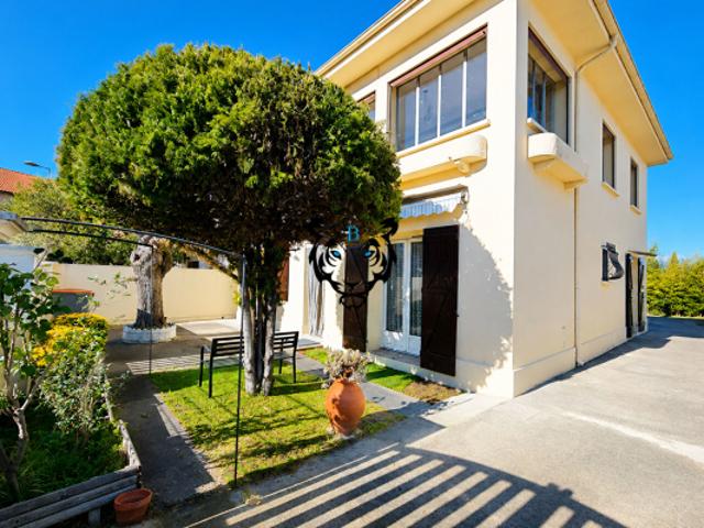 EXCLUSIVITE LE MUY 157.52M² GARAGE ATELIER CAVE