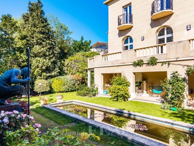 EXCLUSIVITE Le Pecq / Saint Germain en Laye – Demeure des années 30 avec vue panoramique