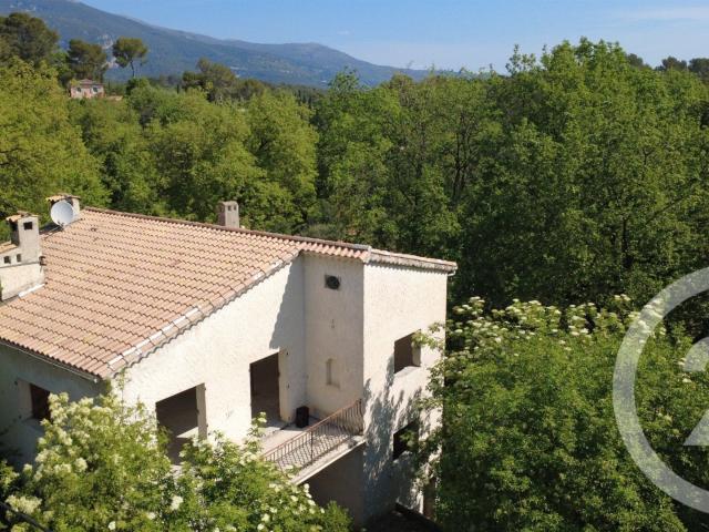 Exclusivite Le Rouret: Idéalement situé à proximité des com. 160m² Le Rouret