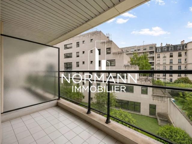 EXCLUSIVITE LEVALLOIS PVC 87M2 2 CHAMBRES BALCON PARKING