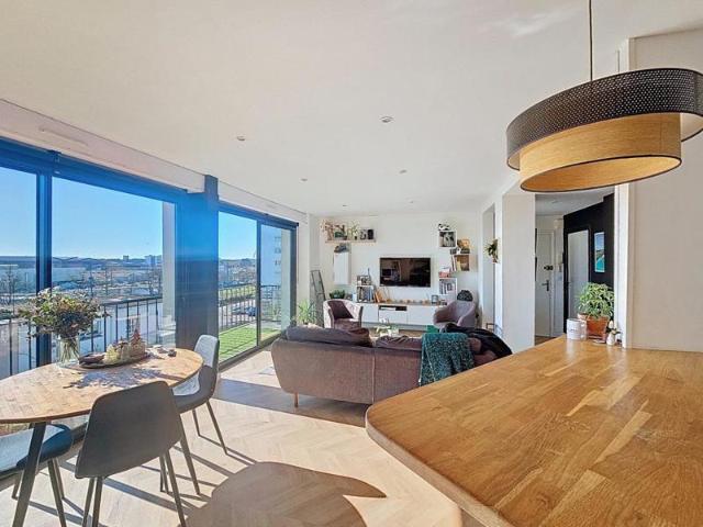 EXCLUSIVITÉ LORIENT: Bel appartement transformable en duplex