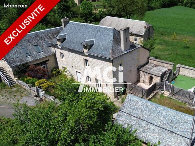 Exclusivité MCI IMMOBILIER CORPS DE FERME, AVEC 2 APPARTEMENTS PROXIMITE BOZOULS