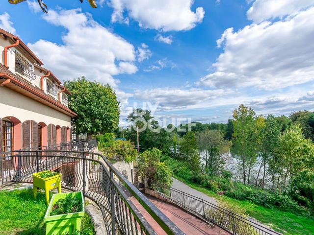 EXCLUSIVITÉ MAGNIFIQUE MAISON FAMILIALE 10 PIÈCES SUR LES BER