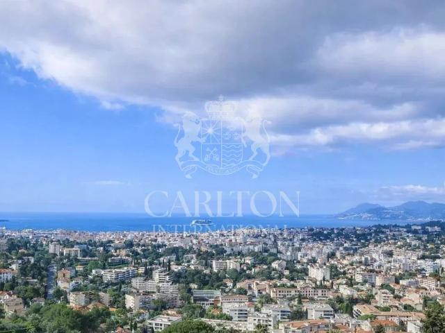 Exclusivité.Magnifique Appartement Dans Une Residence De Pre. 142m² Le Cannet