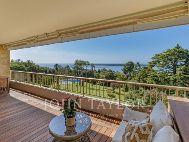 Exclusivité Magnifique appartement Vue mer et parc