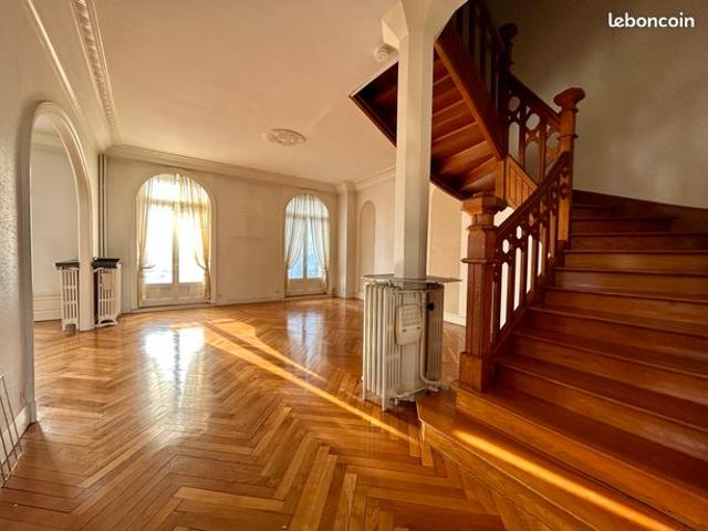Exclusivité – Magnifique Duplex de 220m2 + Terrasse