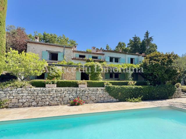 EXCLUSIVITE MAGNIFIQUE PROPRIETE AVEC SA VUE PANORAMIQUE