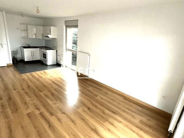 Exclusivite magnifique t2 46m2 garage et terrasse