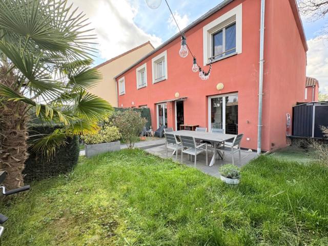 EXCLUSIVITE MAISON 3 PIECES VENDU LOUE
