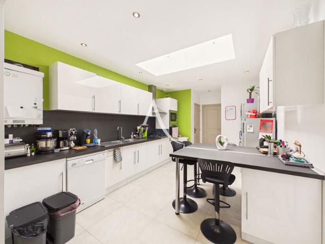 EXCLUSIVITÉ Maison 1930 100 m² à ROUBAIX