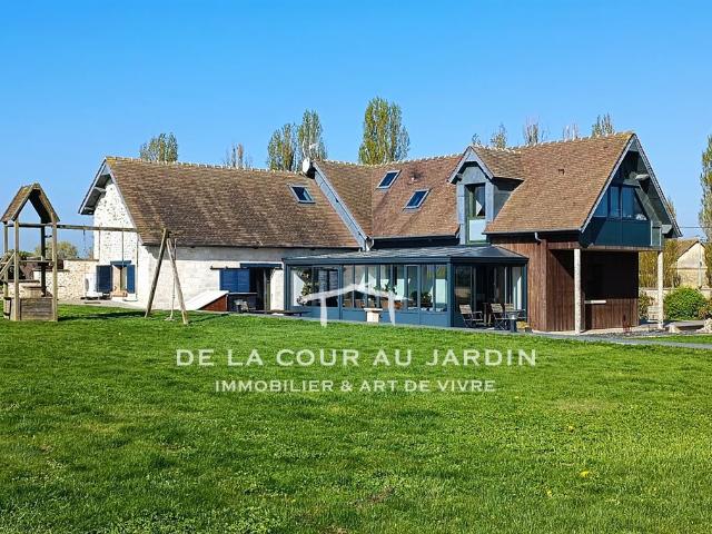 Exclusivité* Maison contemporaine au vert, avec véranda et dépendance
