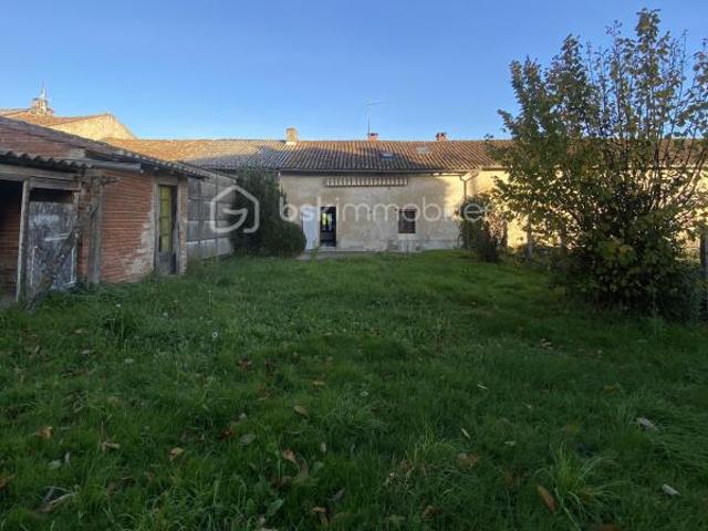SPÉCIAL INVESTISSEUR / PROJET RÉNOVATION – MAISON + GARAGE – 50 000 € – LE DORAT