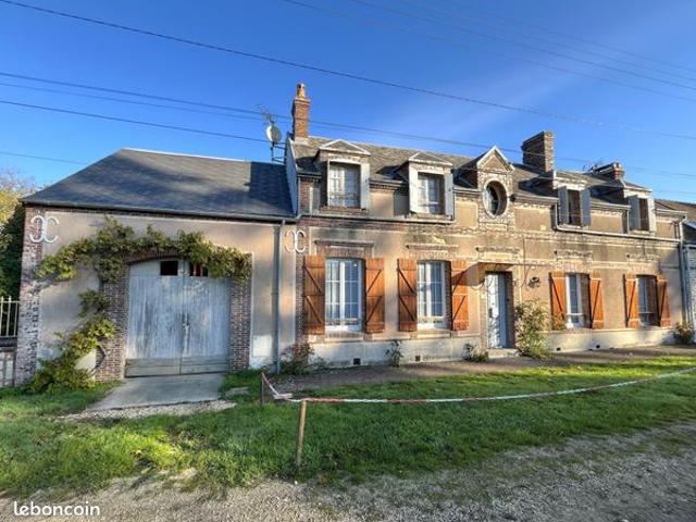 Exclusivité maison ancienne proche la loupe