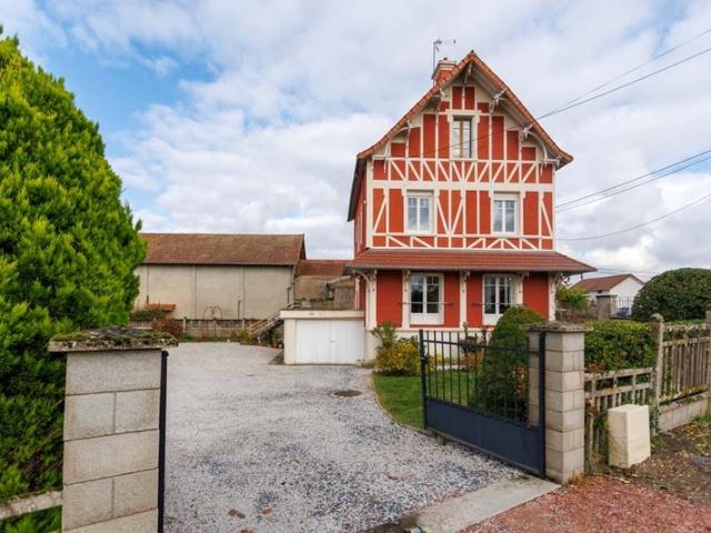 Exclusivité maison années 30 6 pièces garage terrain 2000m2 DIGOIN 71 prox centre ville