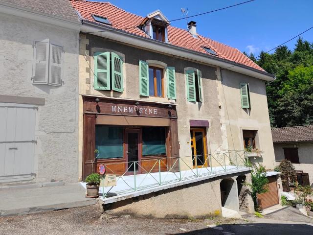 EXCLUSIVITÉ MAISON BOURGEOISE EN CŒUR DE VILLAGE