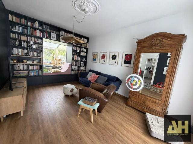 EXCLUSIVITÉ MAISON DE CHARME DES ANNÉES 30 3 CHAMBRES JARDI