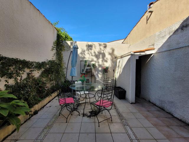 EXCLUSIVITE Maison de bourg au coeur d'Esnandes communauté d'agglomération de La Rochelle
