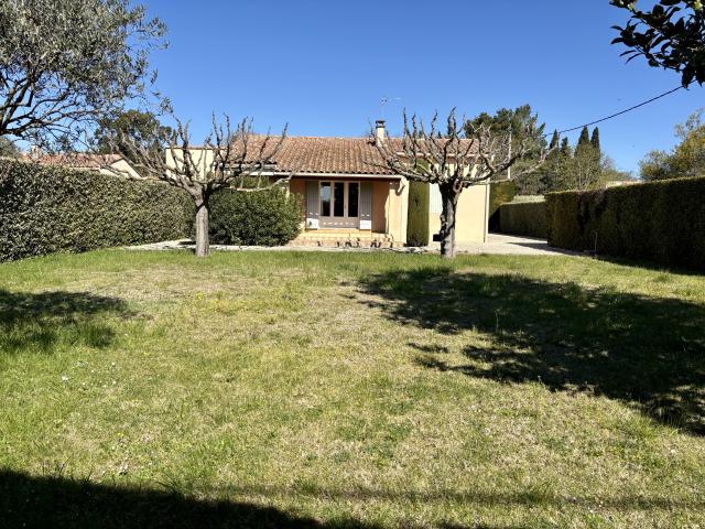 EXCLUSIVITE Maison de plain pied, 95 m2, 3 chambres, sur terrain de 1127 m2
