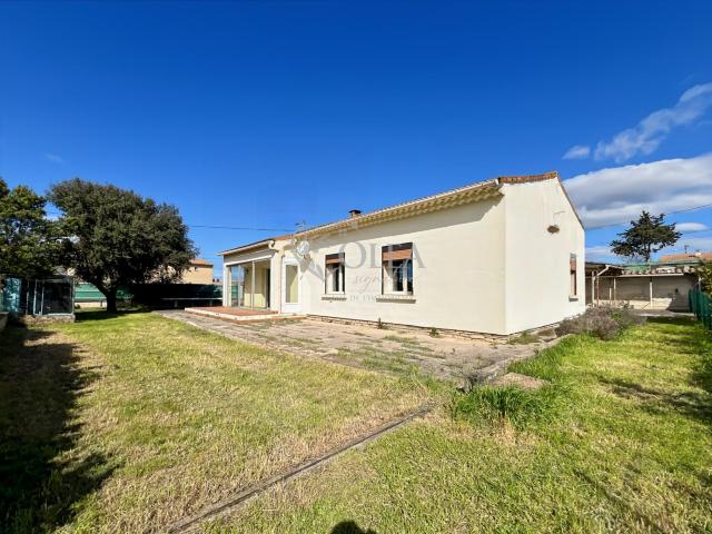 Exclusivité Maison de plain pied avec 4 chambres et garage à. 117m² Saint Quentin la Poterie
