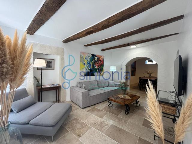 Exclusivité, maison de village à Fons sur Lussan proche d'Uz