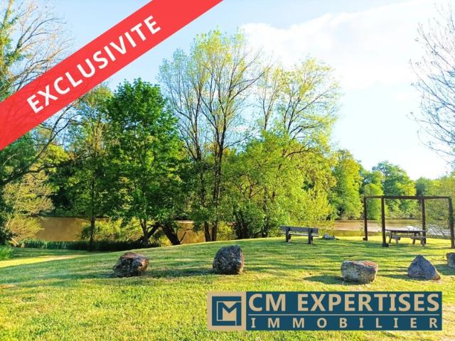 EXCLUSIVITÉ – MAISON EN PIERRE AU BORD DE L’ISLE – NON INONDABLE