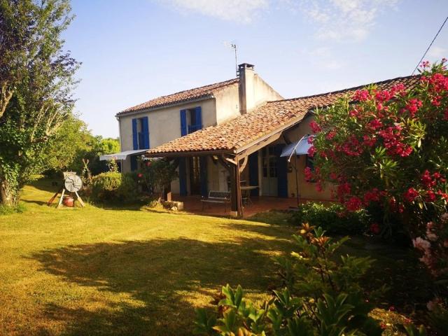 EXCLUSIVITÉ – MAISON SPACIEUSE À CAUSSENS, 182 M²