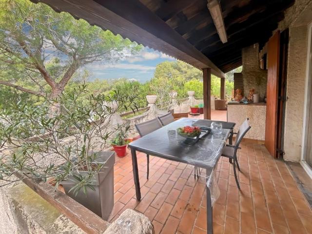 EXCLUSIVITE MAISON T4 SOUS SOL 60 M² GARAGE 45 M²