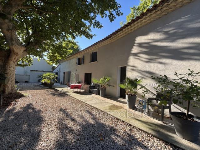 Exclusivité mas 160m² sur 1255m² de parcelle