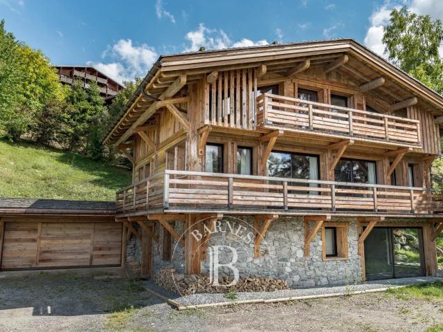 EXCLUSIVITE MEGÈVE – CHALET D’EXCEPTION – PISCIN