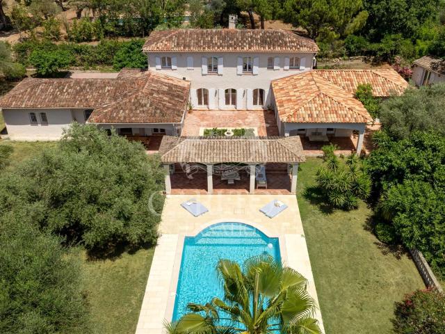 Exclusivité: Mouans Sartoux proche Valbonne 277m² Valbonne