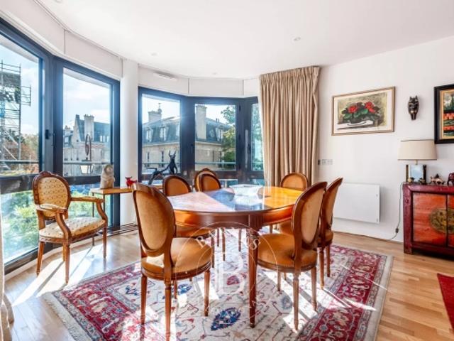 Exclusivité Neuilly Bagatelle Appartement 2 chambres vues dégagées