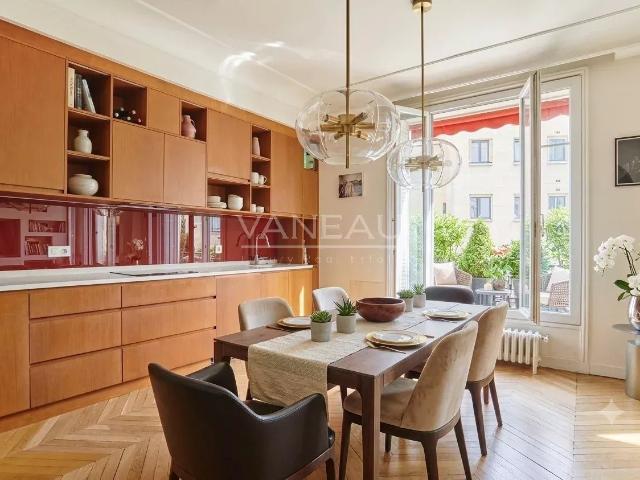 Neuilly Sur Seine Quatre chambres avec terrasse. 125m² Neuilly sur Seine