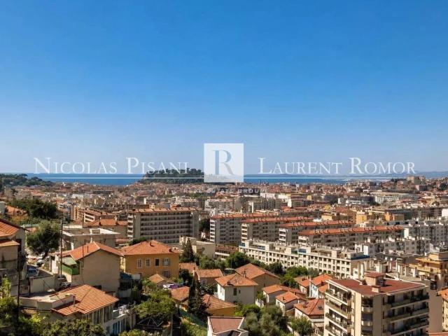 Exclusivité Nice Sur les hauteurs de Nice Appartement. 73m² Nice