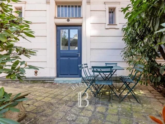 EXCLUSIVITE Paris 17 Hôtel particulier d'exception, 5 chambres, à proximité du Parc Monceau