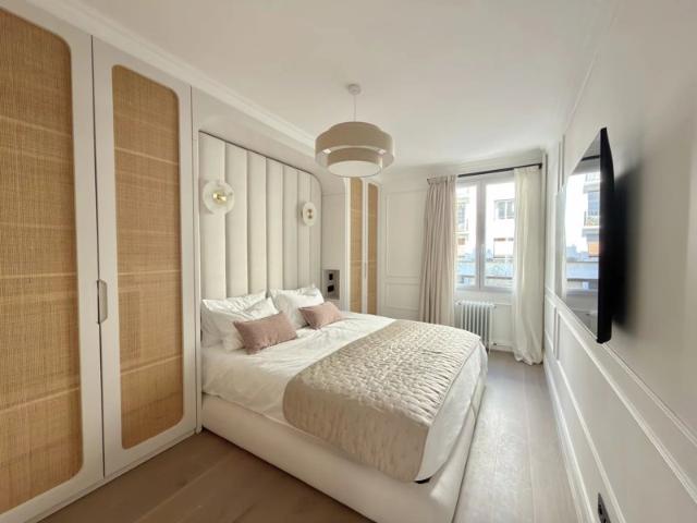 EXCLUSIVITÉ Paris 16ème – Place Victor Hugo