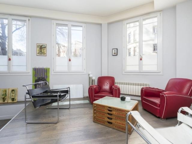 EXCLUSIVITE PARIS 18ème SQUARE CARPEAUX 2/3 CHAMBRES
