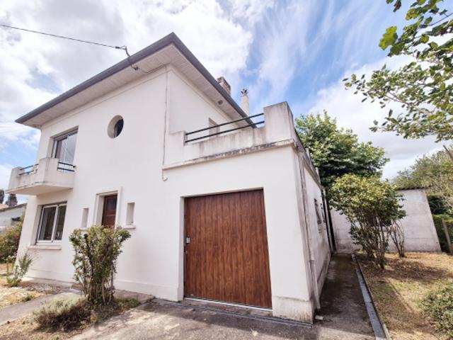 EXCLUSIVITÉ PESSAC MONTEIL MAISON FAMILIALE À RÉNOVER SU