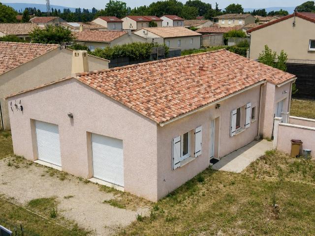 EXCLUSIVITÉ PIERRELATTE MAISON PLAIN PIED 90M2 3 CHAMBRES TERRAIN 400 M2 GARAGE