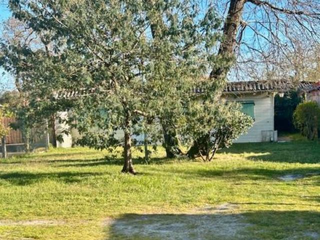 Exclusivité: Propriété avec double habitation et fort potentiel sur LA HUME