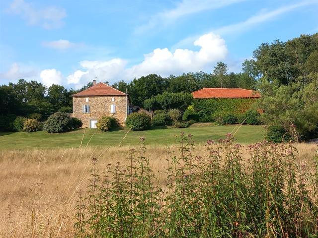 Exclusivité Propriété En Pierre De 217 M2 Habitable Avec G. 217m² Sauveterre la Lémance