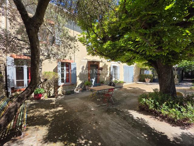 Exclusivité Propriété provençale 2 habitations indépendantes