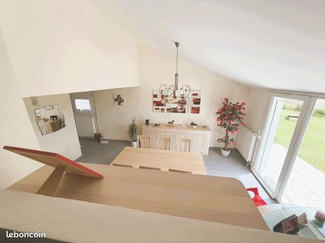 EXCLUSIVITE PRIX LES MEZIERES, Pavillon semi individuel