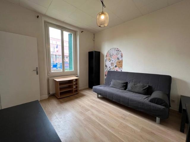 EXCLUSIVITE: Quartier Victor Hugo: petite maison 1930 à conforter
