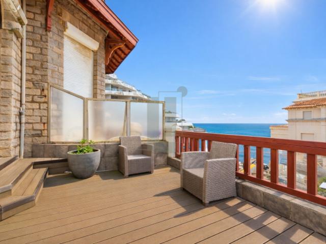 Exclusivité, quartier Impérial: bel appartement vue mer avec parking