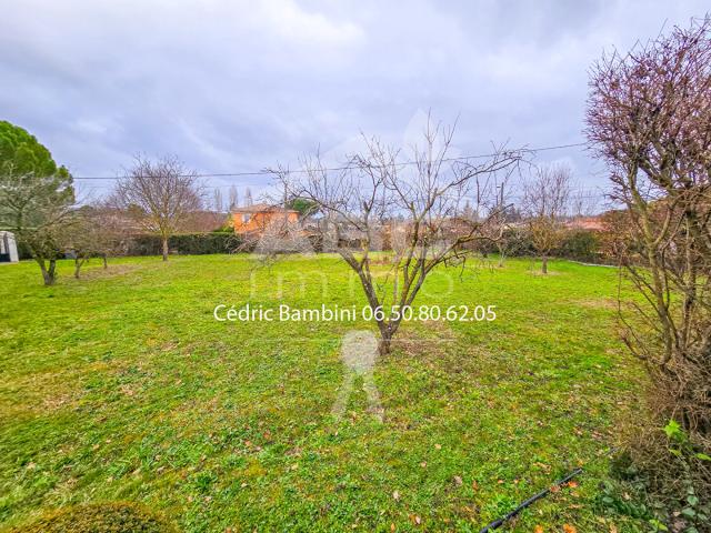 Exclusivité ? Rare à la vente: Terrain à bâtir de 640 m2 proche du centre ville