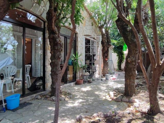 Exclusivité: Résidence Villa Opportunité Idéale Investisseur. 120m² Montpellier
