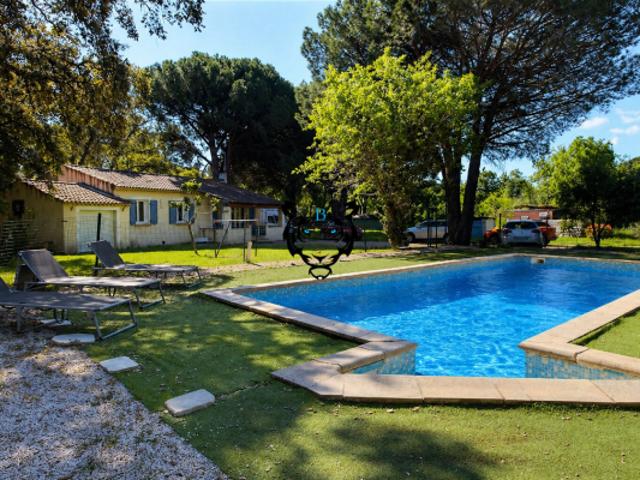 EXCLUSIVITE ROQUEBRUNE