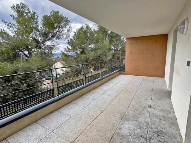 Exclusivité Rousset appartement T2 Grande terrasse