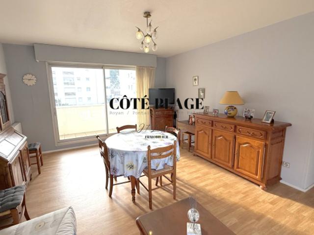 EXCLUSIVITÉ ROYAN CENTRE VILLE APPARTEMENT T3 PARKING